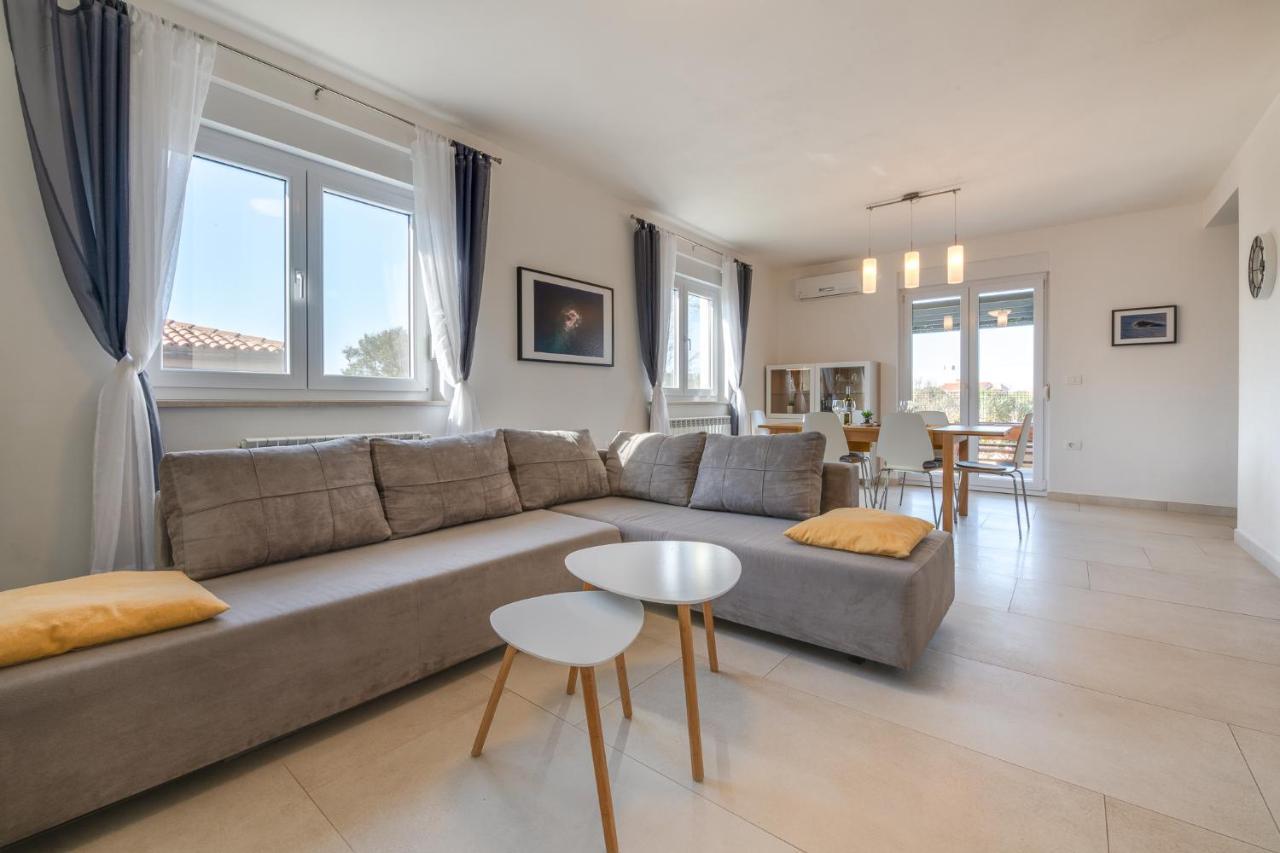Villa Cera Pula Eksteriør billede